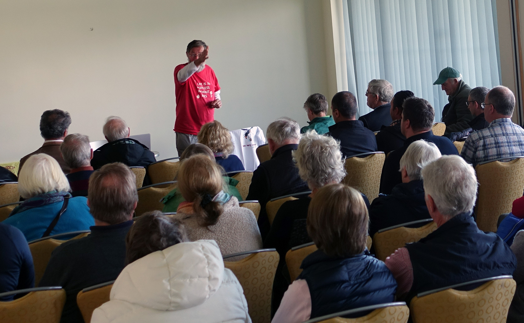 Gerry Stuart talking at the National Honey Show 2018